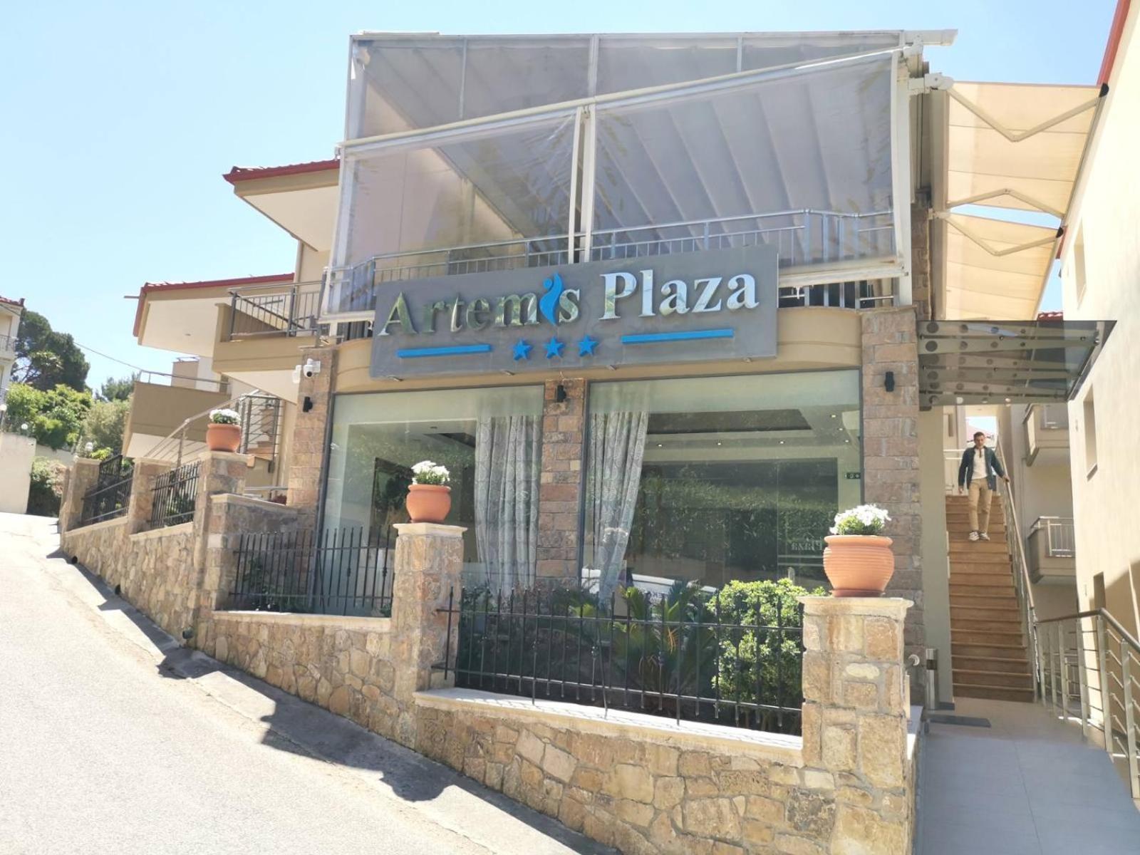Artemis Plaza Aparthotel Ajía Paraszkeví Kültér fotó